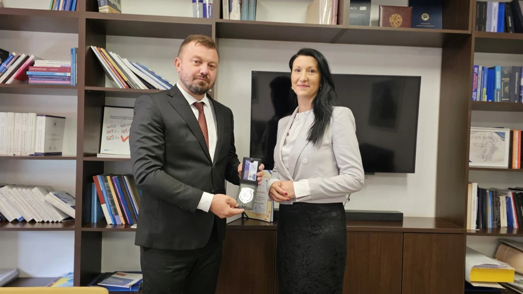 Ministrica pravosuđa i uprave uručila službene legitimacije i značke za tužioce Kantonalnog tužilaštva TK