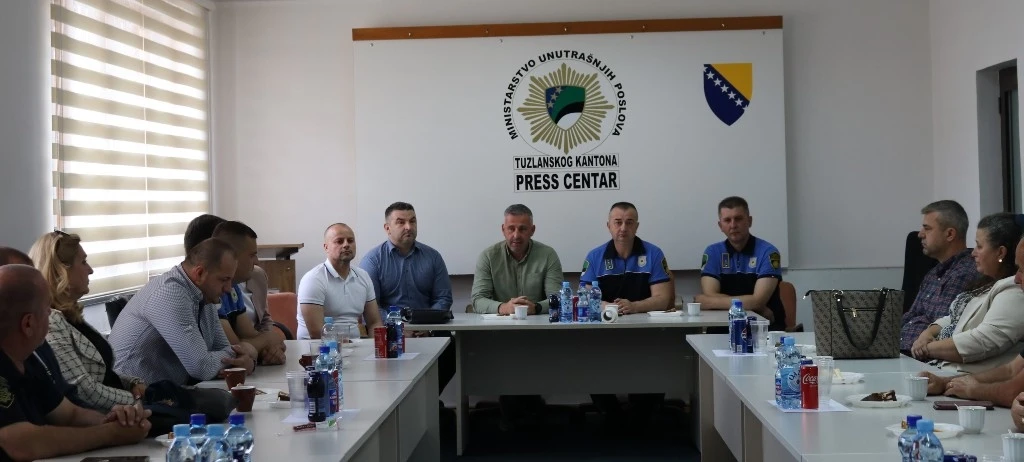 Upriličen prijem za porodice šehida/poginulih i preminulih pripadnika MUP-a TK/Uprave policije